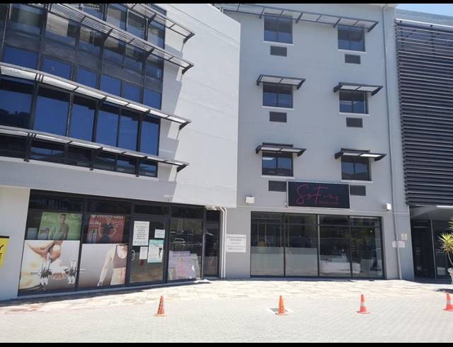 110M² OFFICE TO LET IN TYGER VALLEY